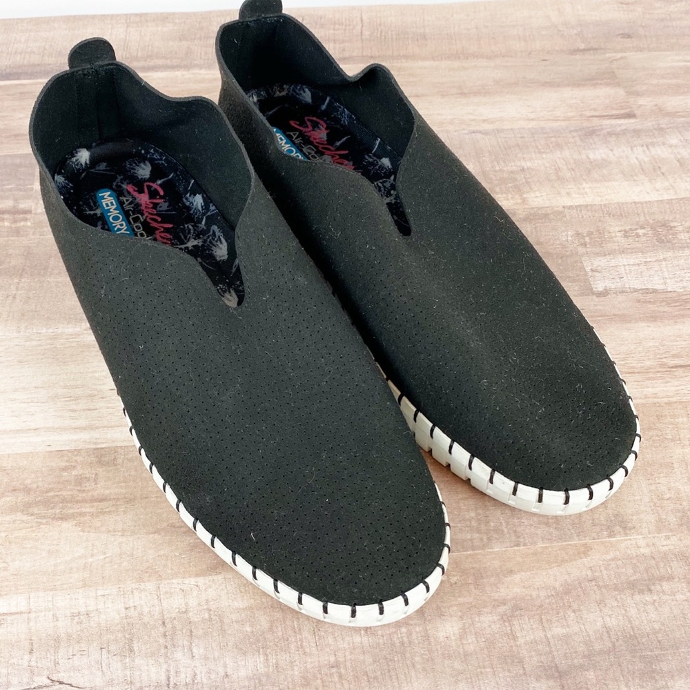 Sketchers | Womens Slip On Sketchers